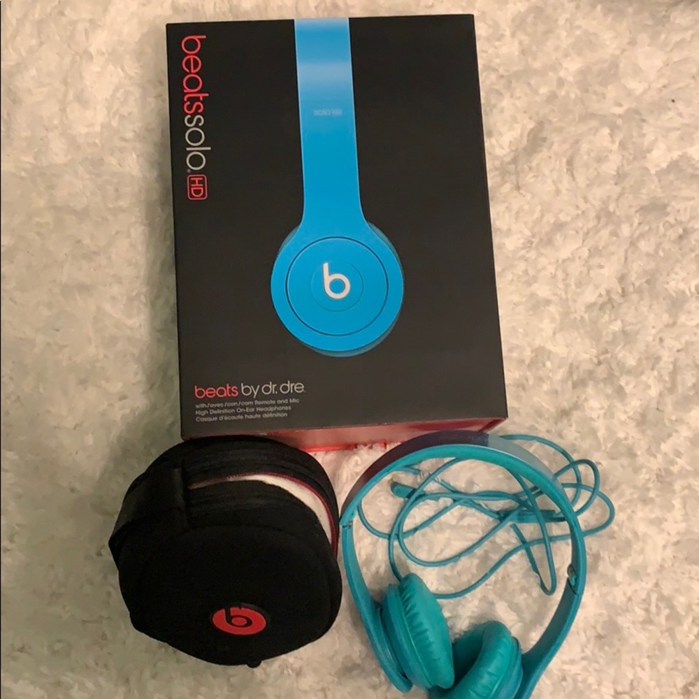 Beats by Dre Solo Hd headphones teal - Picture 1 of 3